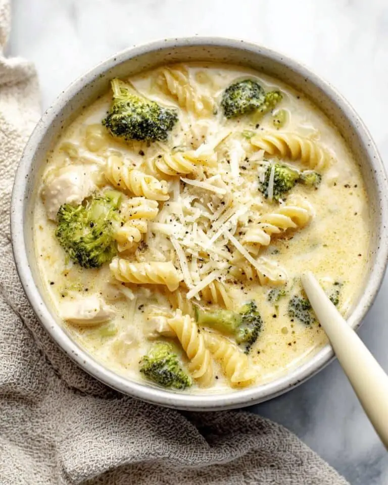 Chicken Alfredo Soup with Broccoli Recipe
