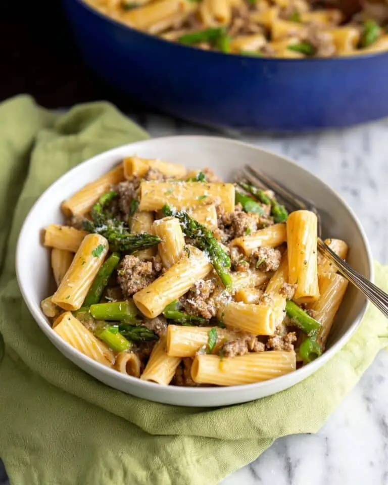 One Pot Caramelized Onion and Sausage Pasta Recipe