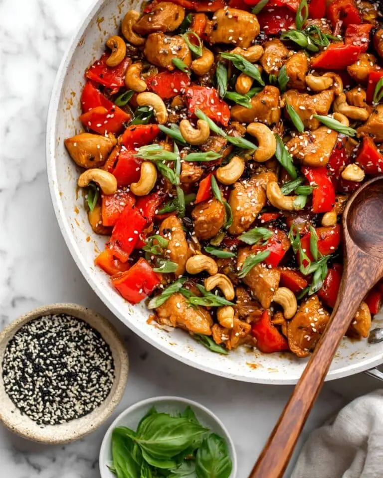 Sweet and Spicy Gochujang Chicken Bowls Recipe