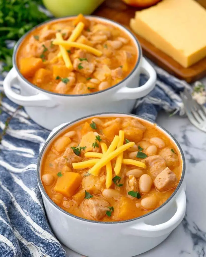 White Cheddar Apple Chicken Chili Recipe