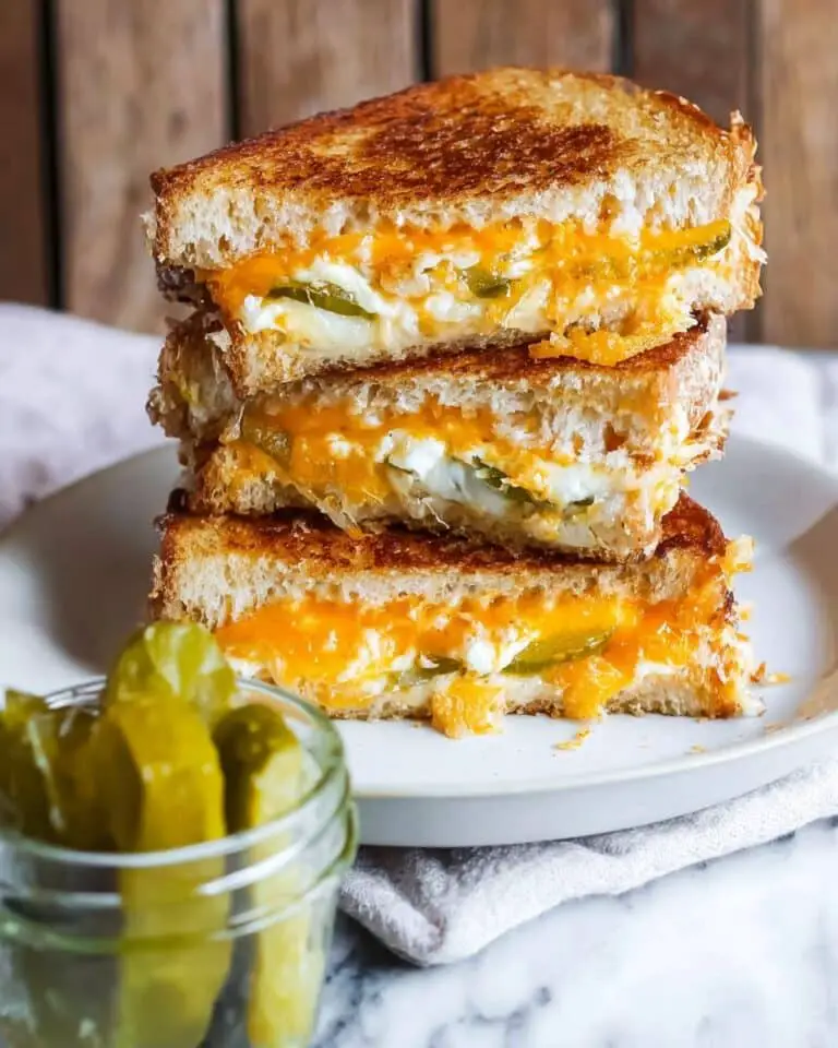 Pickle Grilled Cheese Sandwich Recipe