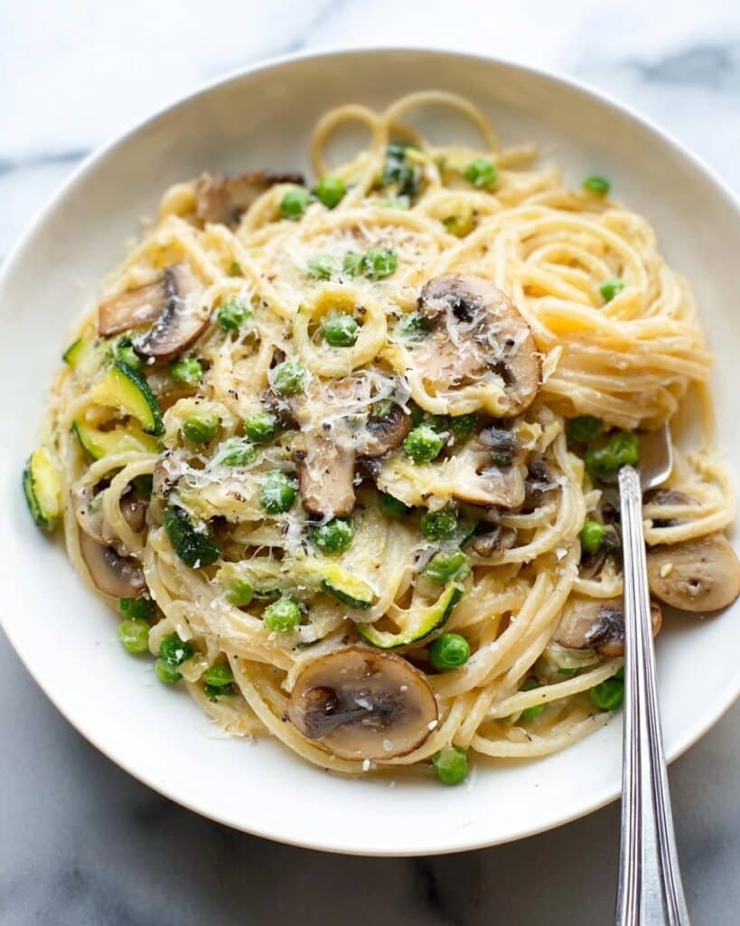 One Pot Zucchini Mushroom Pasta Recipe
